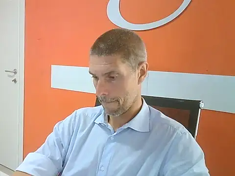 max79ve31 online show from 09.11.25