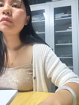 xiaonan- online show from 10.27.25