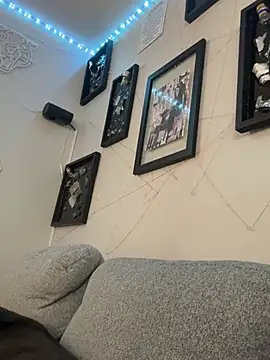 icy pisces online show from 01.11.26