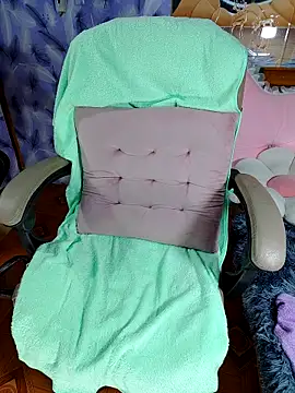 LadyMaiMai online show from 11.21.25