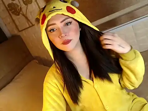 yourdevilsweettsx online show from 11.20.25