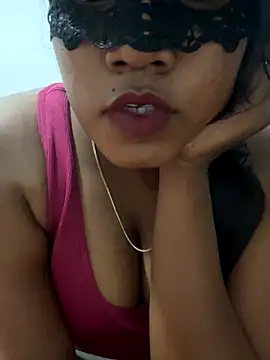 Snapshot of vinushi chatting on 09.11.25 vinushi online show from 09.11.25