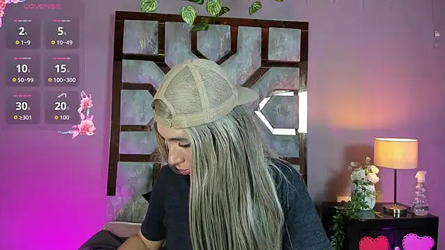 Electra Gosselin online show from 05.15.26