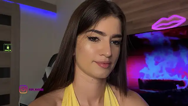 Snapshot of SofI-Play chatting on 09.17.25 SofI-Play online show from 09.17.25