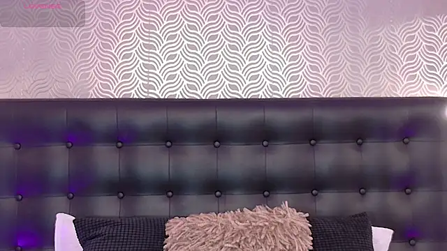 NaiaraMasson  online show from 07.01.26
