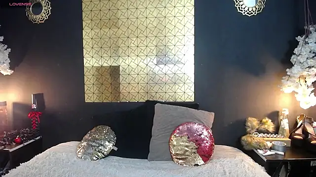 kinky momm online show from 02.19.26