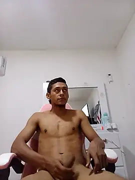 Boy hot- online show from 09.18.25