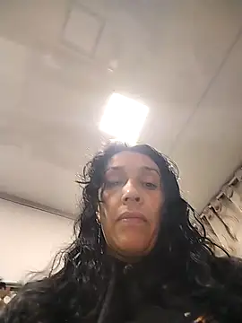 Shantey Laurent online show from 12.16.25