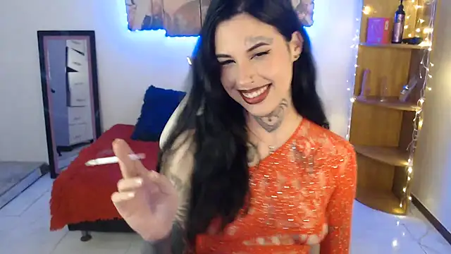 Snapshot of Maddy_Vicius19 chatting on 07.30.26 Maddy Vicius19 online show from 07.30.26