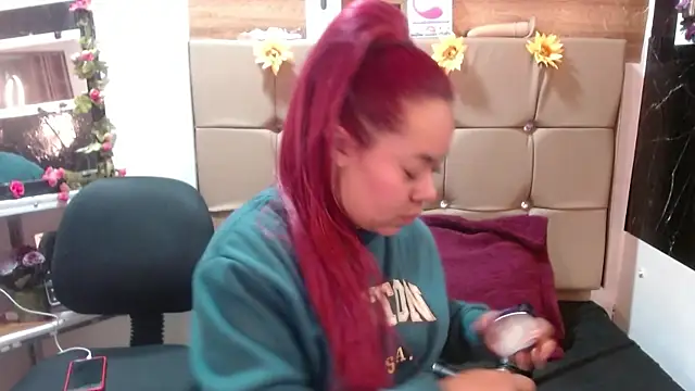 MIA  SPENCER online show from 10.01.25