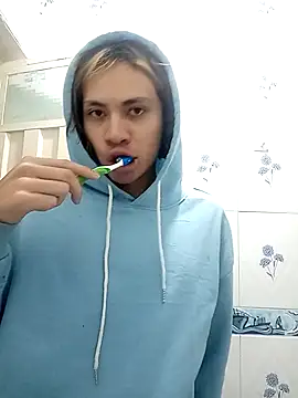 kittymutant99 online show from 11.12.25