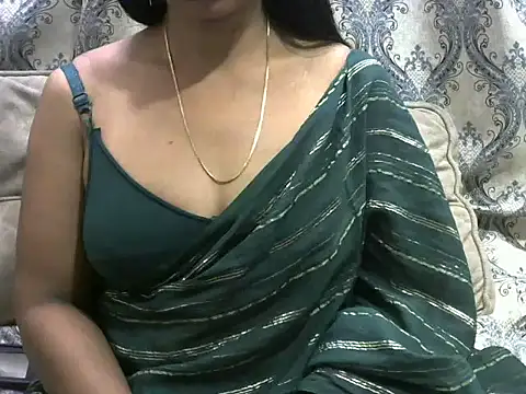 MISS SOMIYA online show from 11.07.25