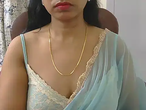 MISS SOMIYA online show from 03.01.26