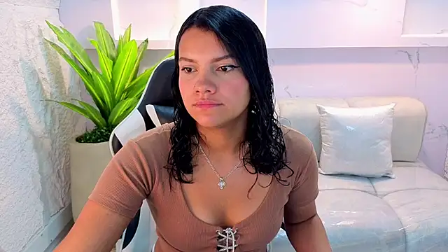 Snapshot of antonela_tp chatting on 09.17.25 antonela tp online show from 09.17.25