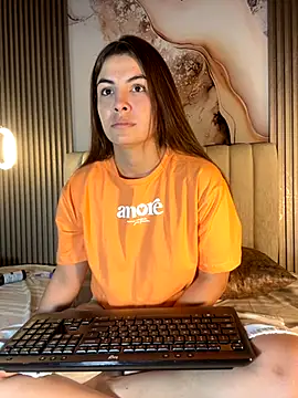 Dakota Evanns online show from 10.23.25