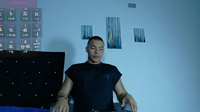 adriel escalante online show from 04.24.26