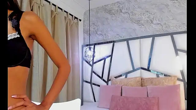 Snapshot of Susanna_Cute chatting on 03.16.26 Susanna Cute online show from 03.16.26