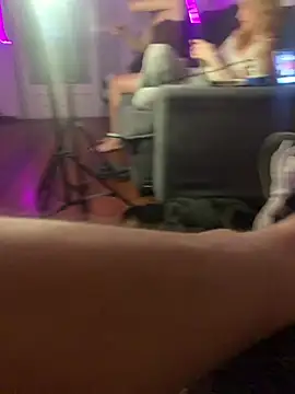 Jennyzinha00 online show from 02.01.26