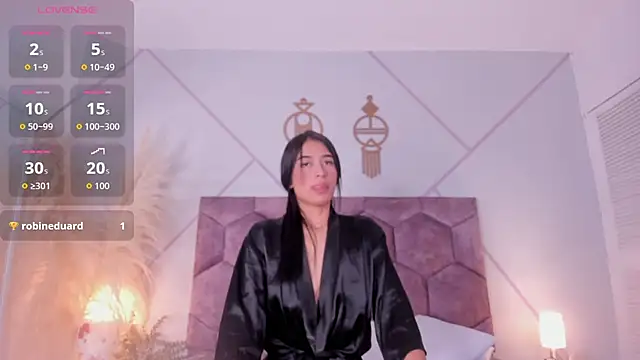 Snapshot of nicol_giraldoo chatting on 05.12.26 nicol giraldoo online show from 05.12.26