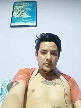 Snapshot of menchisxxx@xh chatting on 09.15.25 menchisxxxxh online show from 09.15.25