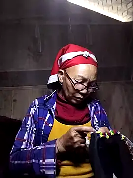 Snapshot of -Xuka-200 chatting on 02.08.26 -Xuka-200 online show from 02.08.26