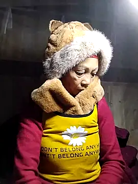 Snapshot of -Xuka-200 chatting on 02.08.26 -Xuka-200 online show from 02.08.26