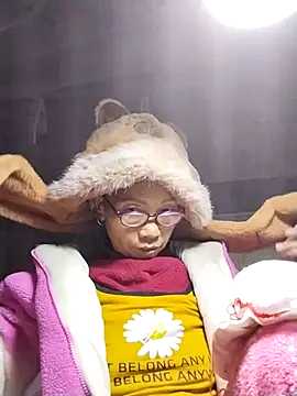 Snapshot of -Xuka-200 chatting on 02.10.26 -Xuka-200 online show from 02.10.26