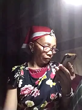 Snapshot of -Xuka-200 chatting on 02.23.26 -Xuka-200 online show from 02.23.26