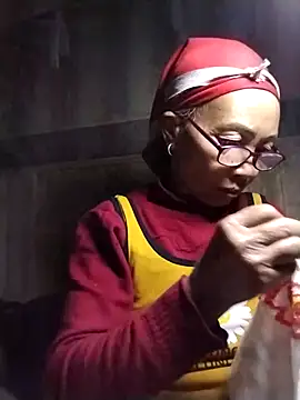 Snapshot of -Xuka-200 chatting on 03.11.26 -Xuka-200 online show from 03.11.26