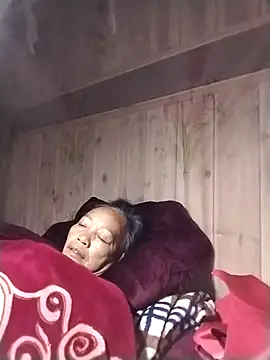 Snapshot of -Xuka-200 chatting on 03.16.26 -Xuka-200 online show from 03.16.26