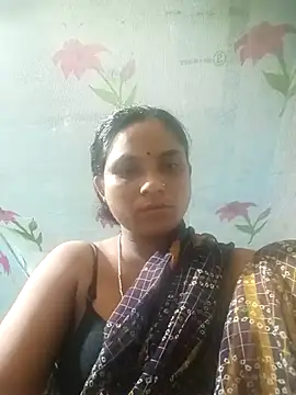 Snapshot of Notyriya7 chatting on 10.14.25 Notyriya7 online show from 10.14.25