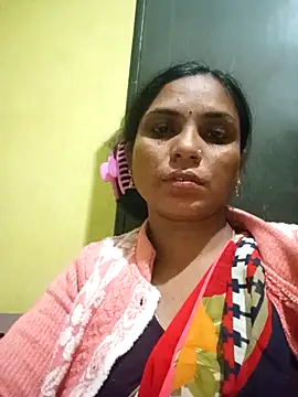 Snapshot of Notyriya7 chatting on 12.15.25 Notyriya7 online show from 12.15.25