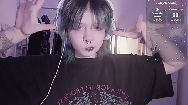 Snapshot of Alice_Zev chatting on 01.07.26 Alice Zev online show from 01.07.26