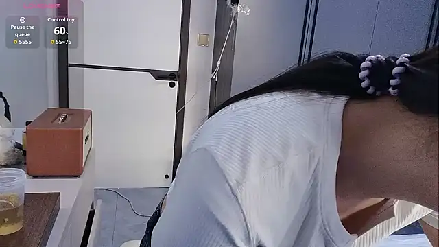 luckckcj online show from 10.04.25