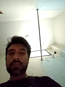 Snapshot of Mac50rus chatting on 10.30.25 Mac50rus online show from 10.30.25