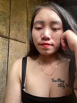 Snapshot of chipp-bong chatting on 10.06.25 chipp-bong online show from 10.06.25