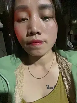 Snapshot of chipp-bong chatting on 01.18.26 chipp-bong online show from 01.18.26