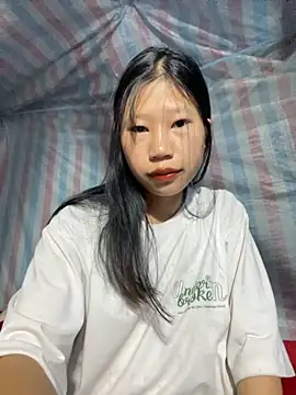 Snapshot of Mollie_jane chatting on 10.25.25 Mollie jane online show from 10.25.25