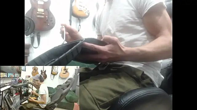 Snapshot of Stringin69 chatting on 02.10.26 Stringin69 online show from 02.10.26