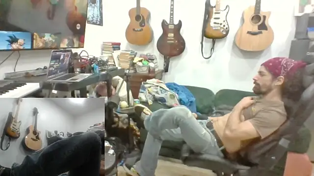 Snapshot of Stringin69 chatting on 03.05.26 Stringin69 online show from 03.05.26