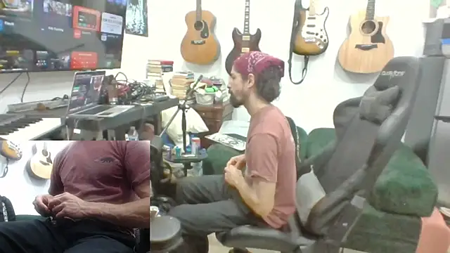 Snapshot of Stringin69 chatting on 03.08.26 Stringin69 online show from 03.08.26