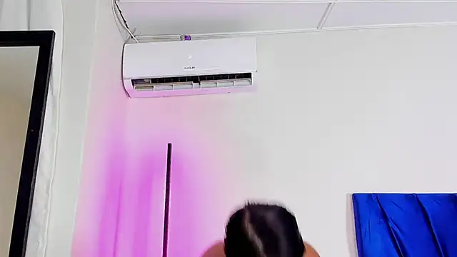 Snapshot of cassian_gold chatting on 01.10.26 cassian gold online show from 01.10.26