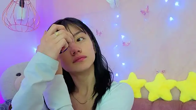 Snapshot of april_bennett chatting on 01.16.26 april bennett online show from 01.16.26