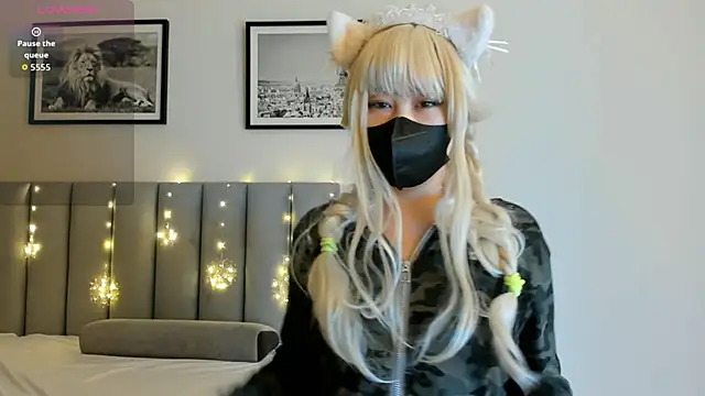 Snapshot of yanyaan chatting on 02.21.26 yanyaan online show from 02.21.26