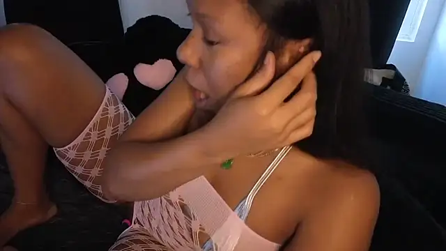 Snapshot of __suki chatting on 09.14.25   suki online show from 09.14.25