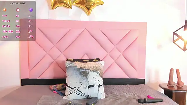 Caroline daring online show from 07.15.26