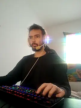 Snapshot of Arthur_Rj_21 chatting on 09.24.25 Arthur Rj 21 online show from 09.24.25