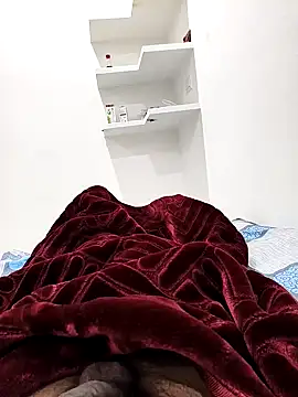 Snapshot of Chanderi19 chatting on 11.19.25 Chanderi19 online show from 11.19.25