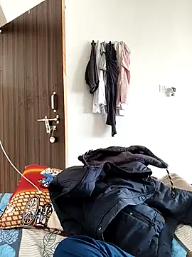 Snapshot of Chanderi19 chatting on 11.29.25 Chanderi19 online show from 11.29.25