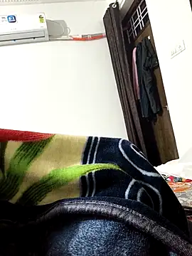 Snapshot of Chanderi19 chatting on 02.18.26 Chanderi19 online show from 02.18.26